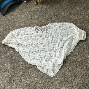Hollister lace top